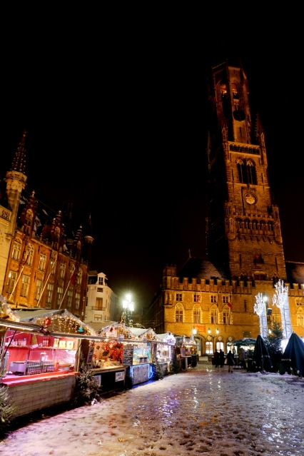Christmas in Brugge, Belgium / for the love of nike